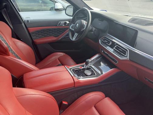 Donington Grey Metallic 2022 BMW X6 M Base