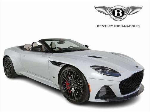 2023 Aston Martin DBS Volante