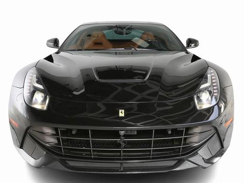 2014 Ferrari F12berlinetta Base