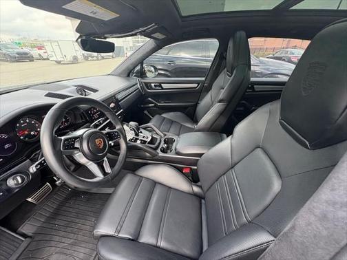 2023 Porsche Cayenne GTS