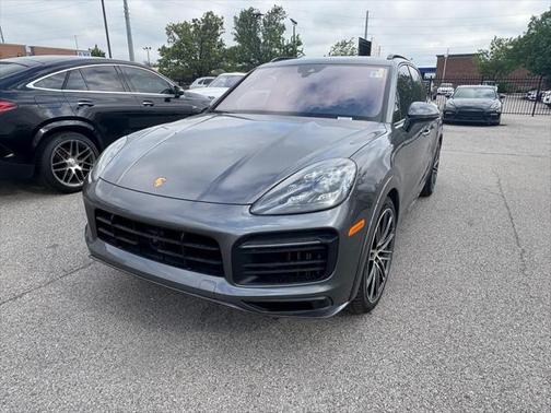 2023 Porsche Cayenne GTS