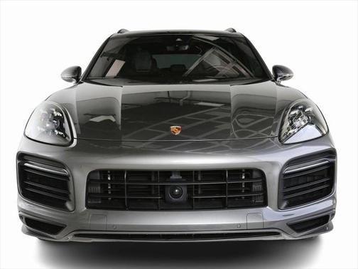 2023 Porsche Cayenne GTS