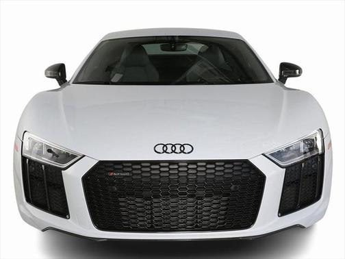 2018 Audi R8 5.2 V10 plus