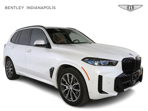 Mineral White Metallic 2024 BMW X5 xDrive40i