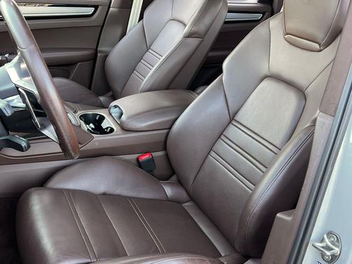 2023 Porsche Cayenne Cayenne E-Hybrid