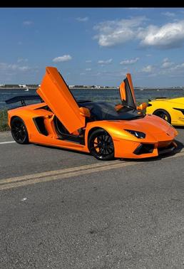 2014 Lamborghini Aventador 