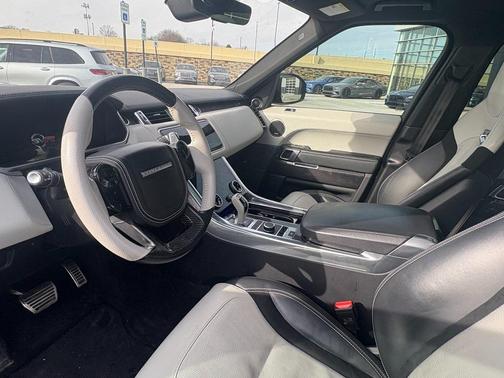 2021 Land Rover Range Rover Sport SVR