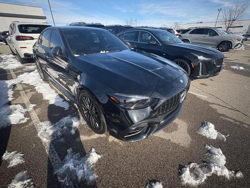 2024 Mercedes-Benz AMG C 63 S E Performance