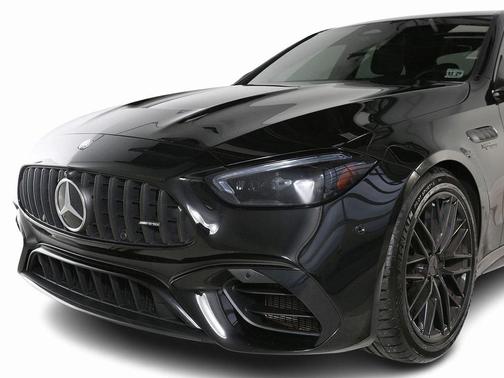 2024 Mercedes-Benz AMG C 63 S E Performance