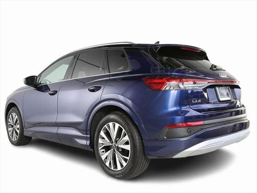 2024 Audi Q4 e-tron Premium 40 RWD