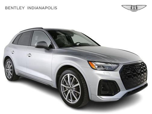Florett Silver Metallic 2023 Audi Q5 e 55 S line Prestige