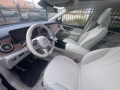 2024 Mercedes-Benz EQE 350 4MATIC