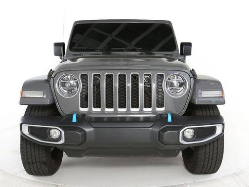 Sting-Gray Clearcoat 2022 Jeep Wrangler Unlimited 4xe Sahara