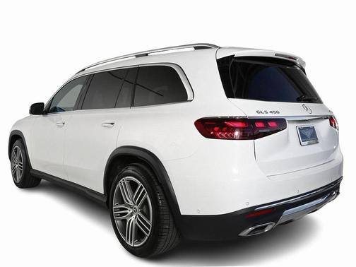 2024 Mercedes-Benz GLS 450 4MATIC