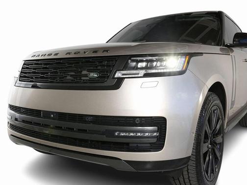 2023 Land Rover Range Rover P400 SE