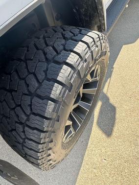 Bright White Clearcoat 2023 Jeep Wrangler 4-Door High Altitude 4x4