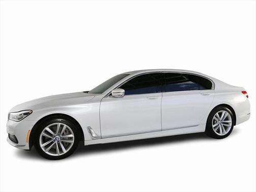 2019 BMW 750 i xDrive