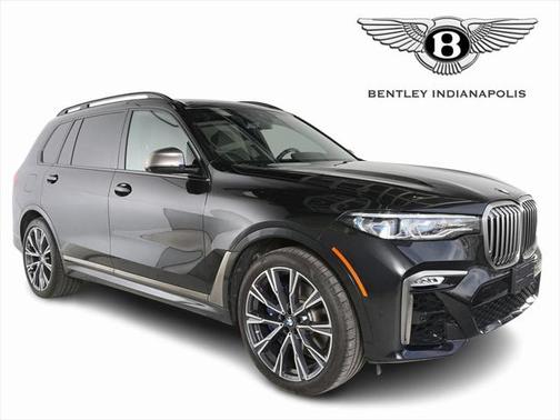 2022 BMW X7 M50i