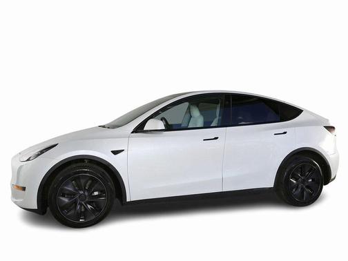 2025 Tesla Model Y Long Range Dual Motor All-Wheel Drive