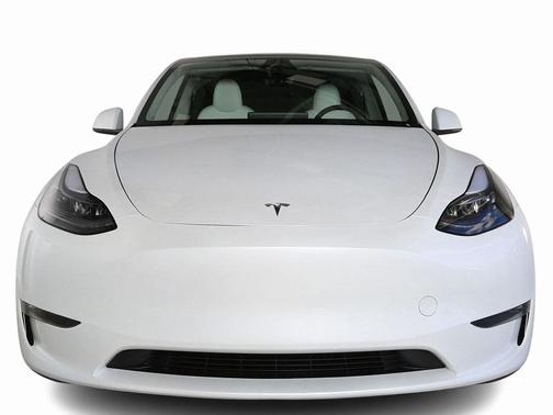 2025 Tesla Model Y Long Range Dual Motor All-Wheel Drive