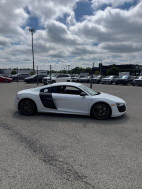 2012 Audi R8 5.2 quattro