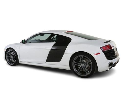 Ibis White/Black Roof 2012 Audi R8 5.2 quattro