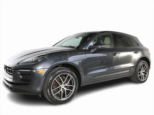 2023 Porsche Macan Base