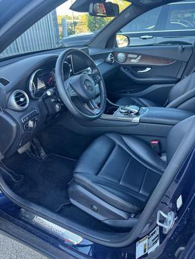 2019 Mercedes-Benz GLC 300 4MATIC