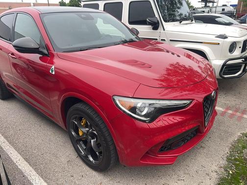 Alfa Rosso 2020 Alfa Romeo Stelvio Quadrifoglio