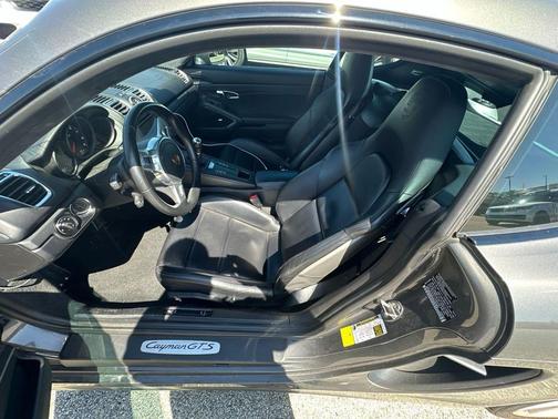 Agate Gray Metallic 2016 Porsche Cayman S