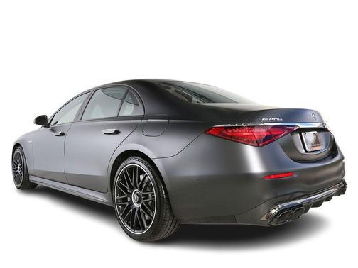 MANUFAKTUR Graphite Grey Magno 2025 Mercedes-Benz AMG S 63 E 4MATIC
