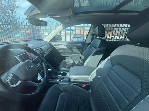 2021 Volkswagen Atlas 3.6L SEL Premium