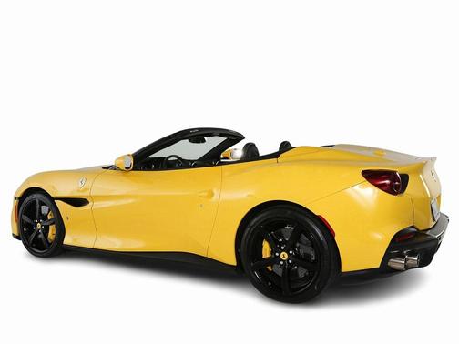 2022 Ferrari Portofino M Base