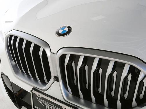 Alpine White 2023 BMW X6 xDrive40i