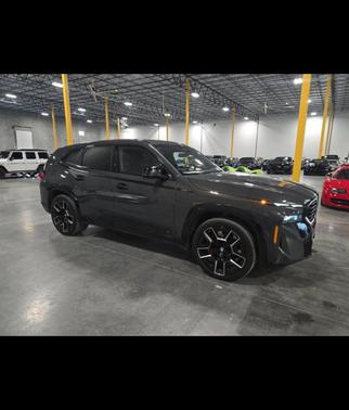 2025 BMW XM Base