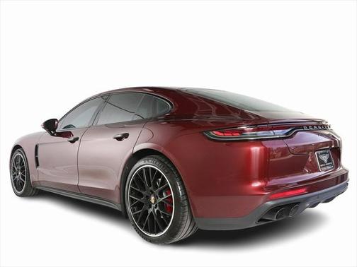 2022 Porsche Panamera 4S