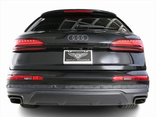 2025 Audi Q7 55 Prestige
