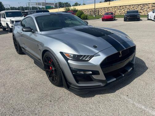 ICONIC SILVER METALLIC 2022 Ford Shelby GT500 Base