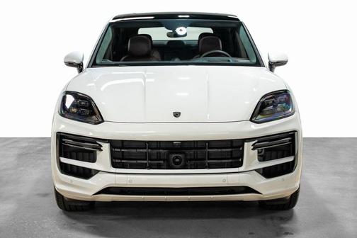 2025 Porsche Cayenne Turbo