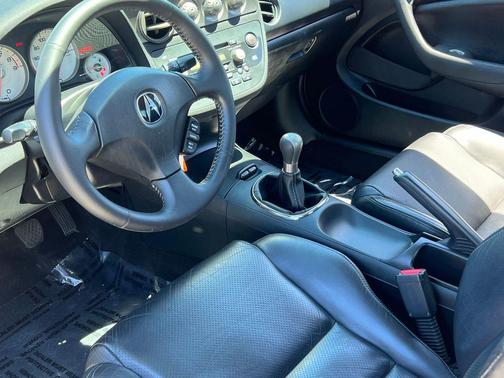 Silver 2005 Acura RSX Base