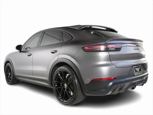 2022 Porsche Cayenne Turbo GT