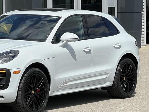 2022 Porsche Macan GTS