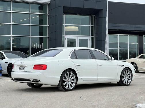 2018 Bentley Flying Spur V8