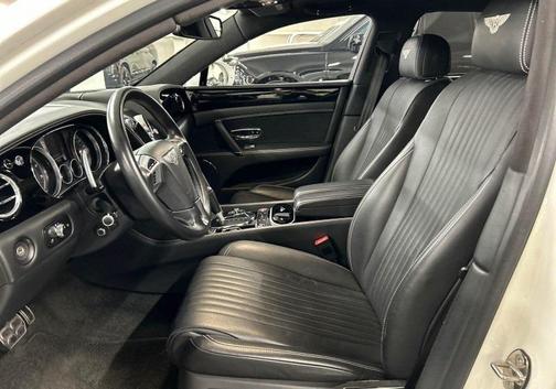 2018 Bentley Flying Spur V8