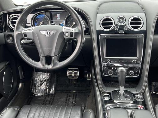 2018 Bentley Flying Spur V8