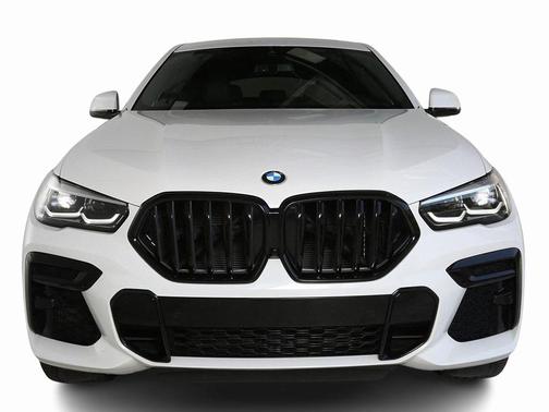 2022 BMW X6 xDrive40i