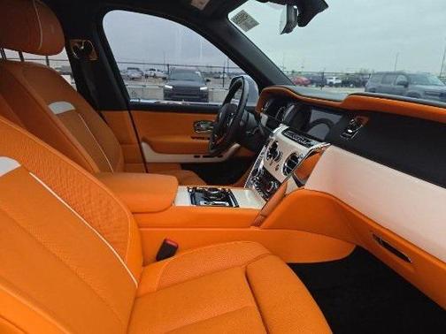 2022 Rolls-Royce Cullinan 