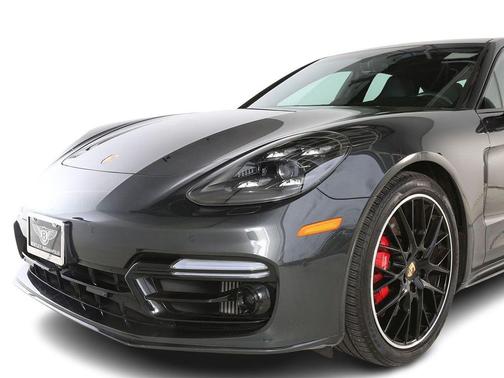 Chalk 2019 Porsche Panamera GTS