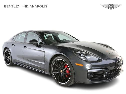 Chalk 2019 Porsche Panamera GTS