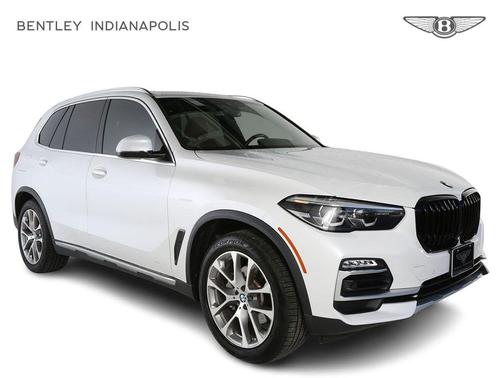 Mineral White Metallic 2021 BMW X5 xDrive40i